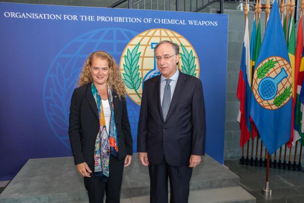 H.E. the Right Honourable Julie Payette, Governor General of Canada, visited today the headquarters of the Organisation for the Prohibition of Chemical Weapons (OPCW) in The Hague and met with OPCW’s Director-General, H.E. Mr Fernando Arias