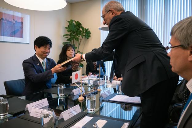 The State Minister of Foreign Affairs of Japan, H.E. Mr Kazuyuki Nakane's visit to OPCW