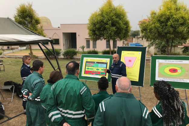 Experts from the Islamic Republic of Pakistan instruct international participants on contaminated scene operations