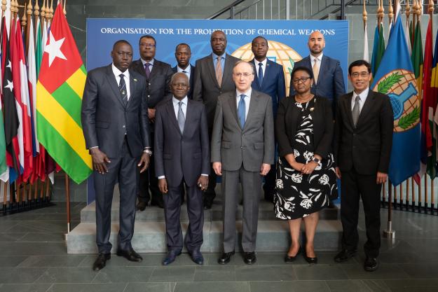 Members of the delegation from the Togolese Republic with OPCW Director-General, H.E. Mr Fernando Arias, and Deputy Director-General, H.E. Ambassador Odette Melono