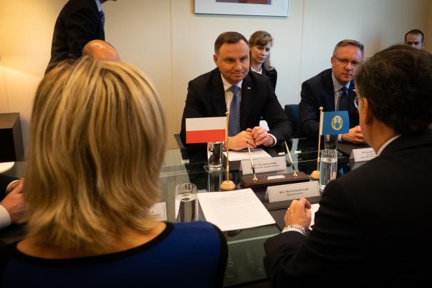 OPCW Director-General, H.E. Mr Fernando Arias, and the President of Poland, Mr Andrzej Duda, meeting at the OPCW Headquarters in The Hague