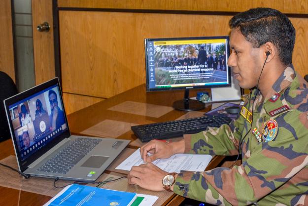 Lt. Col. Abu Tareq Mohammad Rashed from the Bangladesh National Authority follows the Article VI training