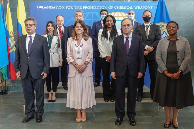 Colombia's Vice President and Minister of Foreign Affairs visits the OPCW 