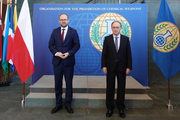 Deputy Minister of Foreign Affairs of Poland visits the OPCW  