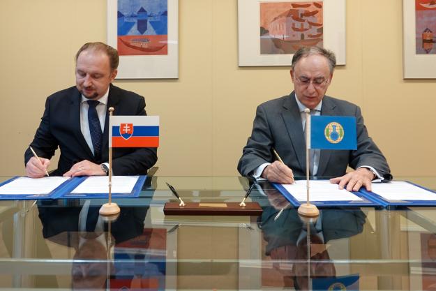Slovakia contributes €20,000 to Trust Funds supporting OPCW priorities 