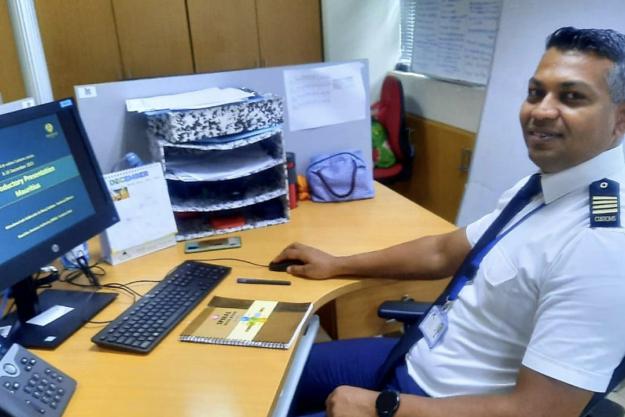 Customs officers from Africa examine challenges in controlling trade in chemicals