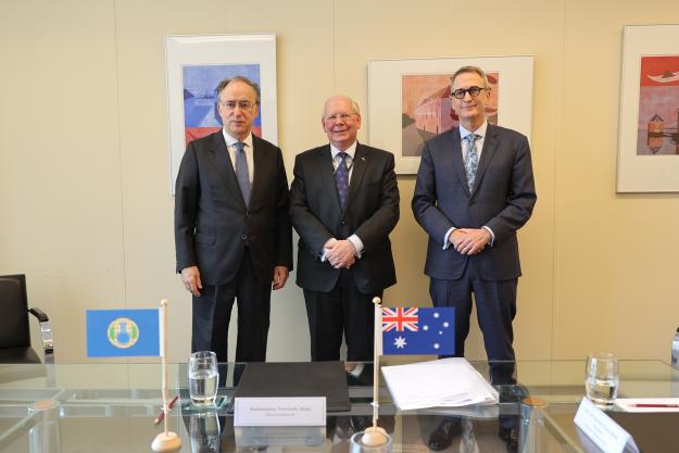 Australia’s Director-General of the Safeguards and Non-Proliferation Office visits the OPCW