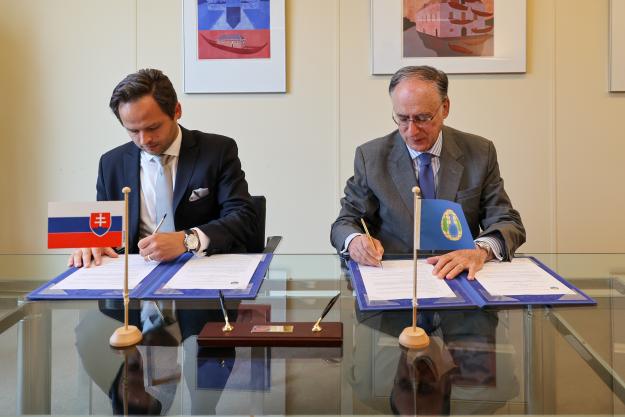 Slovakia contributes €20,000 to support OPCW assistance and protection programmes