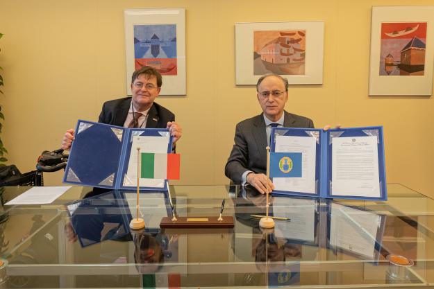 Italy contributes €50,000 to the OPCW ChemTech Centre 