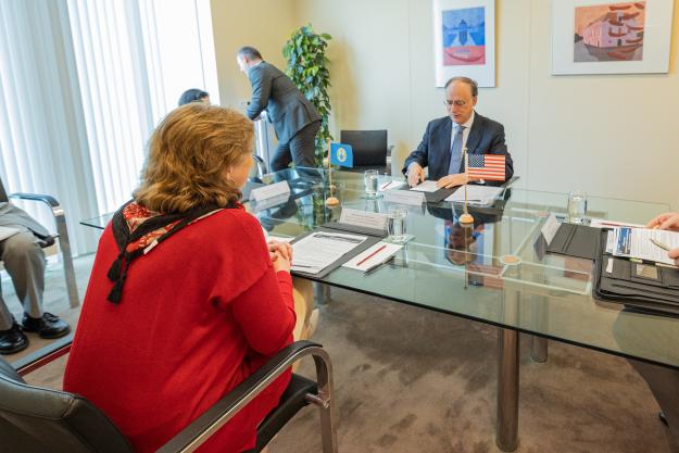 Director of United States Defense Threat Reduction Agency meets OPCW Director-General 