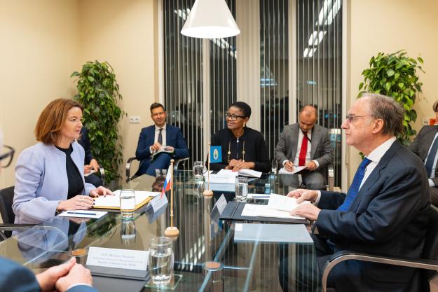 OPCW Director-General meets with Deputy Prime Minister and Foreign Minister of Slovenia  