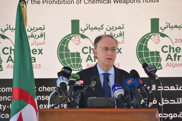 Ambassador Fernando Arias, OPCW Director-General and high-level officials of Algeria attend VIP Day at CHEMEX