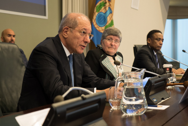 H.E. Mr Ahmet Üzümcü Director-General of the OPCW, H.E. Ms Sabine Nölke, Permanent Representative of Canada to the OPCW and Mr Trevor Michael Rajah, Legal Adviser to the OPCW. 