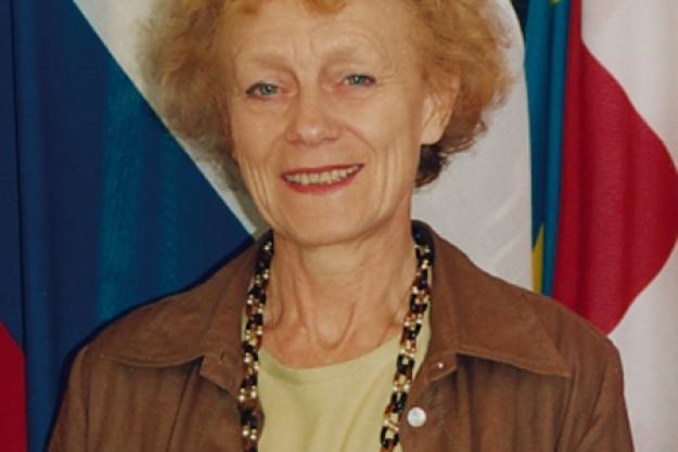 Her Excellency Dr Tea Petrin, Permanent Representative of Slovenia to the OPCW, delivered welcoming remarks during the presentation.