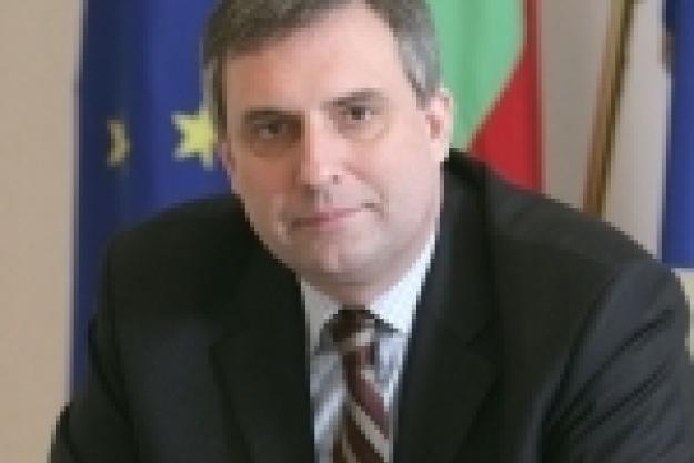 Ivailo Kalfin, Deputy Prime Minister and Minister of Foreign Affairs 