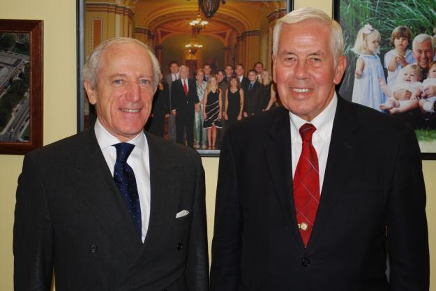 OPCW Director-General Pfirter with U.S. Senator Richard Lugar 