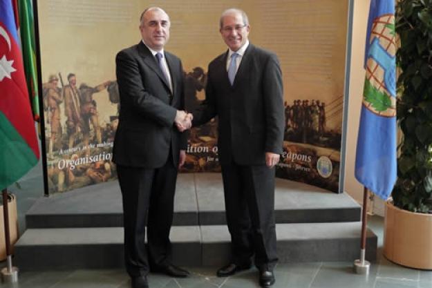 The Minister of Foreign Affairs of the Republic of Azerbaijan, H.E Mr Elmar Mammadyarov (left) met with Director-General Ahmet Üzümcü and other senior staff on 11 June, 2012.