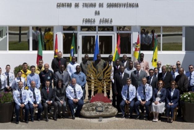 Participants at an Advanced Course on Assistance and Protection, which was held at the Portuguese Air Force Survival Training Centre from 12 to 16 May 2014.