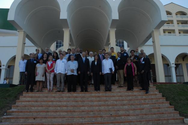 Participants at the 1st Course in Latin America and Caribbean on Medical Aspects of Assistance and Protection against Chemical Weapons, which was held in Cuba in October 2014.
