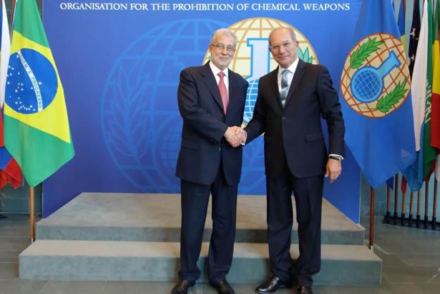 Under Secretary-General for Political Affairs of Brazil, H.E. Mr Carlos Antonio da Rocha Paranhos (left), and OPCW Director-General Ahmet Üzümcü.