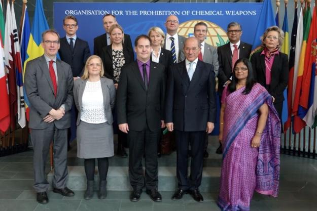 Delegation from the Committee on Foreign Affairs of the Swedish Parliament with the Director-General, Ambassador Ahmet Üzümcü, and the Deputy Director-General, Mrs Grace Asirwatham.