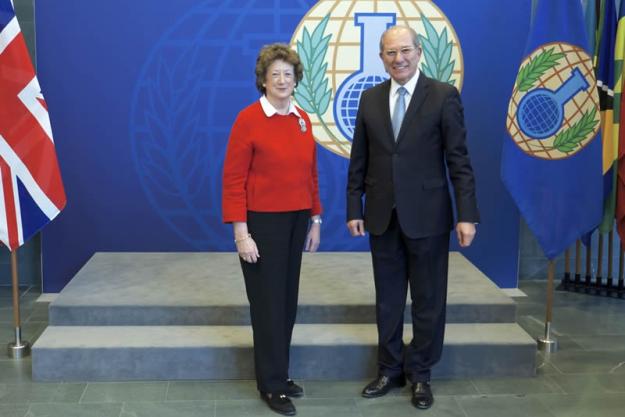 The Minister of State of the Foreign and Commonwealth Office of the United Kingdom of Great Britain and Northern Ireland, The Rt Hon Baroness Anelay of St Johns, DBE, left, and OPCW Director-General, Ambassador Ahmet Üzümcü.