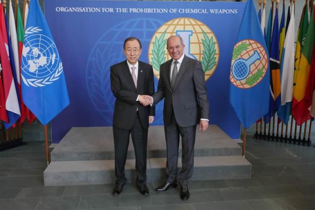 OPCW Director-General Ahmet Üzümcü and UN Secretary-General Ban Ki-moon