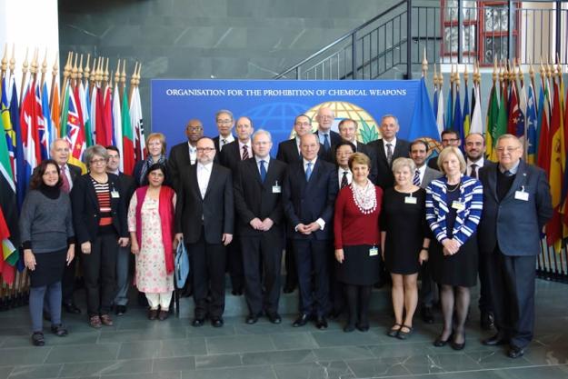 Director-General Ahmet Üzümcü (center) and members of the Scientific Advisory Board