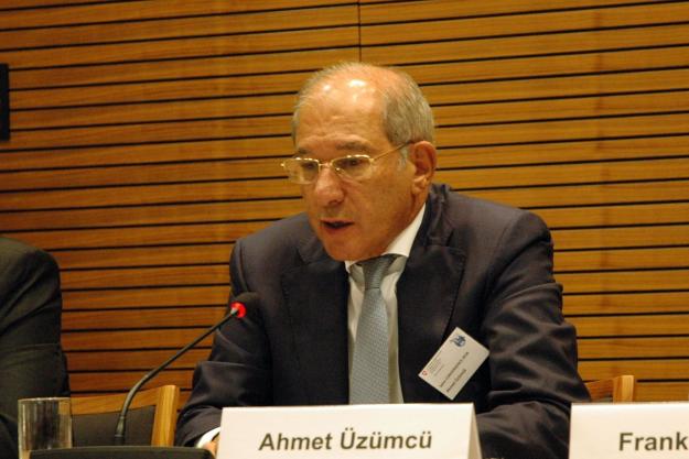 OPCW Director General Ahmet Üzümcü, speaks at Spiez CONVERGENCE workshop, held at the Spiez, Switzerland on 6 September 2016.