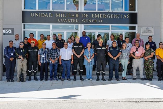 Emergency response trainers at a specialist course at the Spanish National NBC Defence School in Madrid, Spain from 25 September-4 October 2017.
