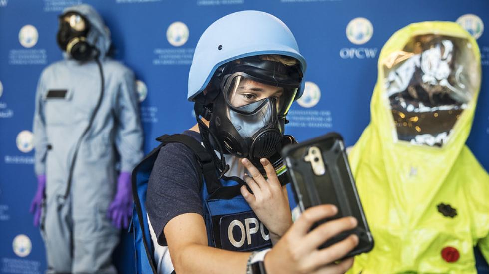 Trying on OPCW Inspector Gear