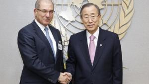 Director-General Ahmet Üzümcü with United Nations Secretary-General Ban Ki-moon 