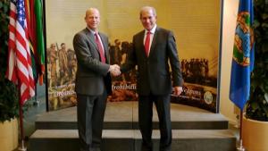 Andrew C. Weber, U.S. Assistant Secretary of Defense for Nuclear, Chemical, and Biological Defense Programs (left) and OPCW Director-General Ahmet Üzümcü.