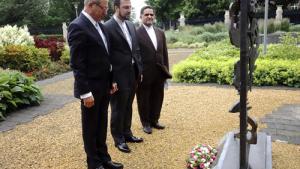 OPCW Director-General, Ahmet Üzümcü (left), Iran’s Permanent Representative to the OPCW, H.E Kazem Gharib Abadi (center), and Mr Kazem Sheikh Forootan, Deputy President of the Islamic Republic of Iran’s Foundation of Martyrs and Veterans Affairs.