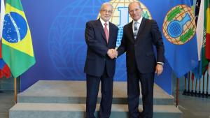 Under Secretary-General for Political Affairs of Brazil, H.E. Mr Carlos Antonio da Rocha Paranhos (left), and OPCW Director-General Ahmet Üzümcü.