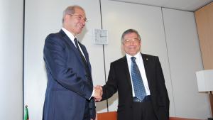 OPCW Director-General, Ambassador Ahmet Üzümcü (left), with Mr Abdelhamid Senouci Bereksi, Secretary General of the Ministry of Foreign Affairs and International Cooperation.