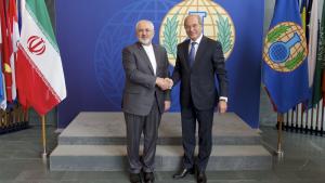 The Minister of Foreign Affairs of the Islamic Republic of Iran, H.E. Mr. Mohammad Javad Zarif (left) and OPCW Director-General Ahmet Üzümcü.