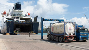 A loading operation to remove the remnants of Libya’s remaining chemical weapons stocks. Photo credit: Defence Command Denmark