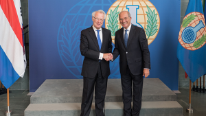 Director-General of the Organisation for the Prohibition of Chemical Weapons (OPCW), Ambassador Ahmet Üzümcü, and the former Mayor of the City of The Hague, H.E. Mr. Jozias van Aartsen