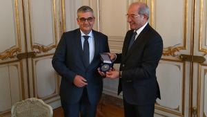 OPCW Director-General, Ambassador Ahmet Üzümcü, meeting with the Minister of Defense, H.E. Mr Steven Vandeput, and Deputy Prime Minister and Minister of Foreign Affairs and European Affairs of the Kingdom of Belgium, H.E. Mr Didier Reynders, during a visit to Brussels, Belgium.