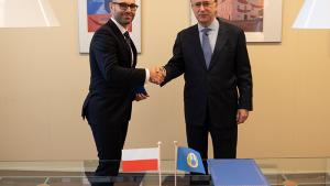 Permanent Representative of Poland to the OPCW, H.E. Mr Marcin Czepelak, and OPCW Director-General, H.E. Mr Fernando Arias