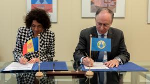 OPCW Director-General, H.E. Mr Fernando Arias, and the Permanent Representative of Andorra to the OPCW, H.E. Ambassador Esther Rabasa