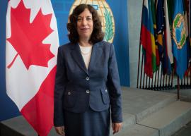 H.E. Ms Lisa Helfand