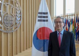 H.E. Mr Hong Seok-in